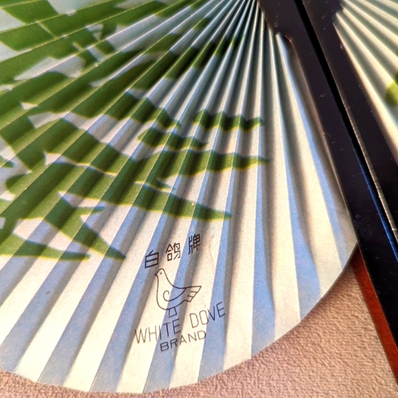 Set of 9 Vintage Chinese Hand Fans Folding Metal Travel Floral and Birds - Picture 8 of 13